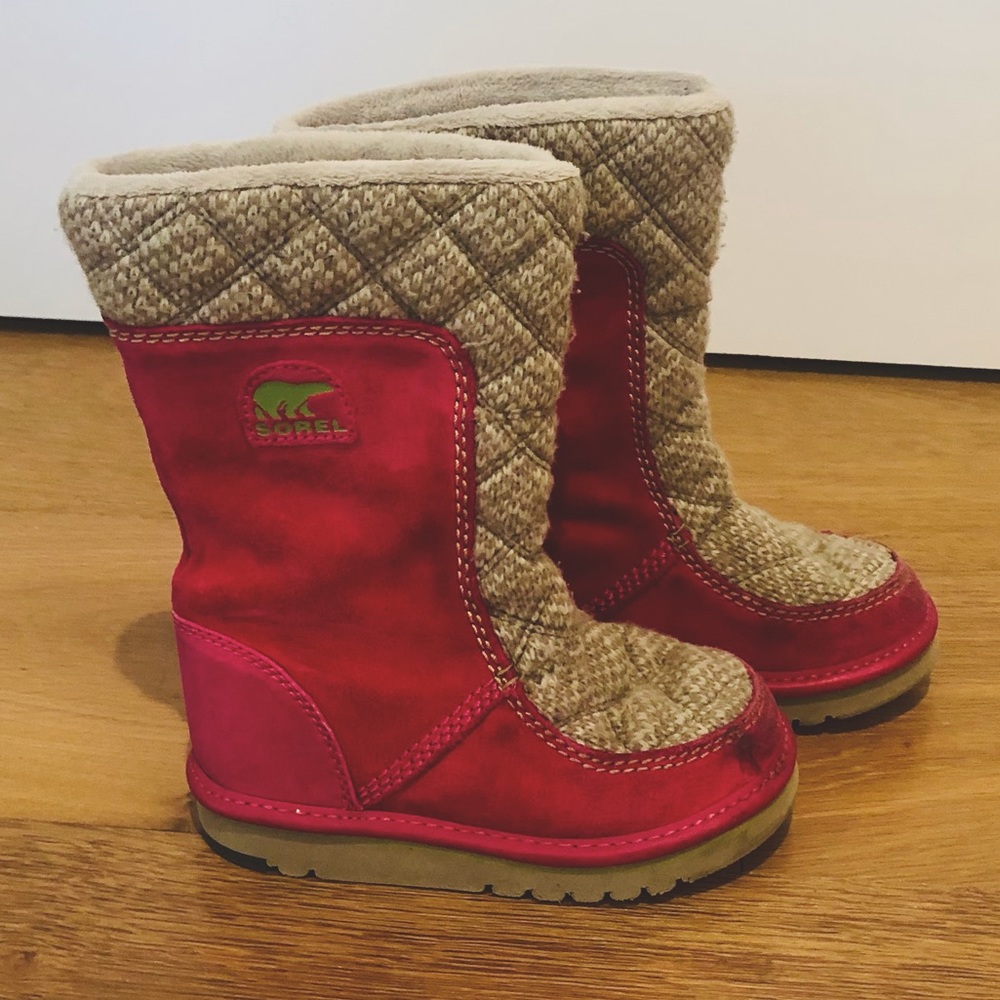 Pink Sorel boots for toddler